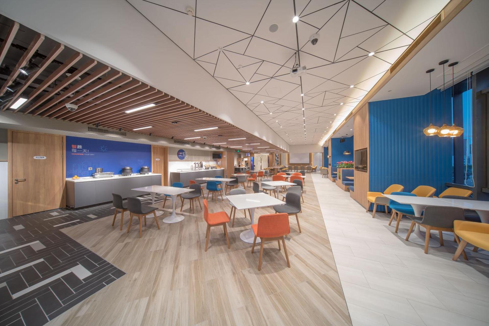 Holiday Inn Express Shanghai Huijin By Ihg Екстер'єр фото